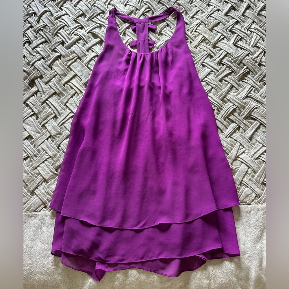 Violet razorback mini sheath dress. Size M